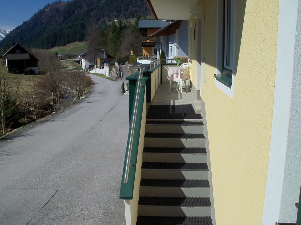 Haus Mary Daire Russbach am Pass Gschütt Dış mekan fotoğraf